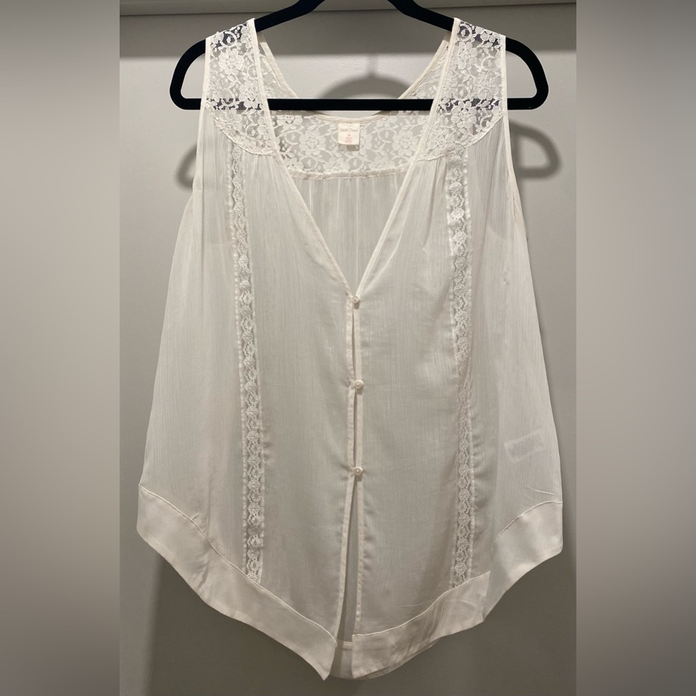 VTG 90s Wild Pearl White Lace & Sheer Button-Up V-Neck Tank Top - M